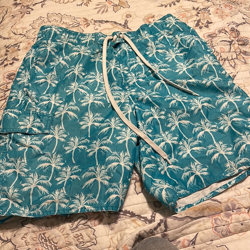 Brand Newport blue